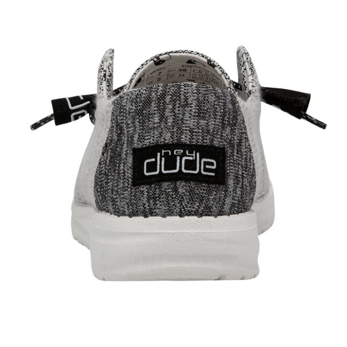 ヘイ・デュード・ウェンディ・ストレッチ・イン・ヤン